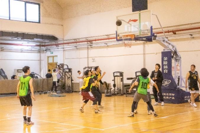 篮球赛2.png